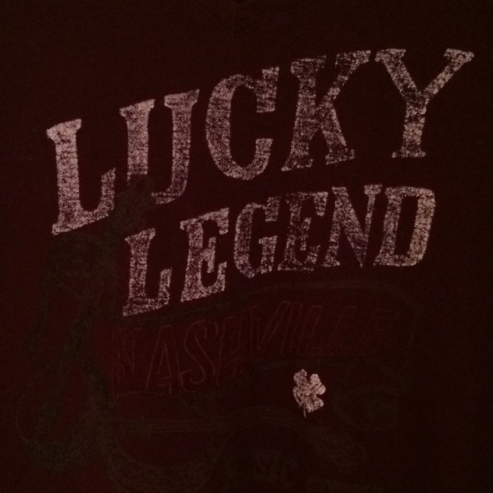 Lucky Brand T-shirt